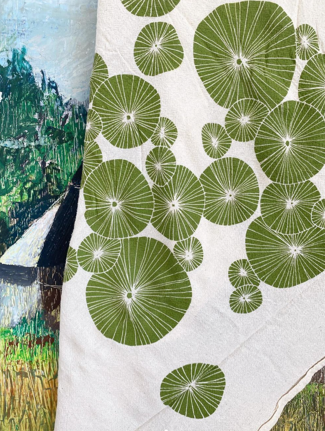 Urchin Tea Towel: Olive Green