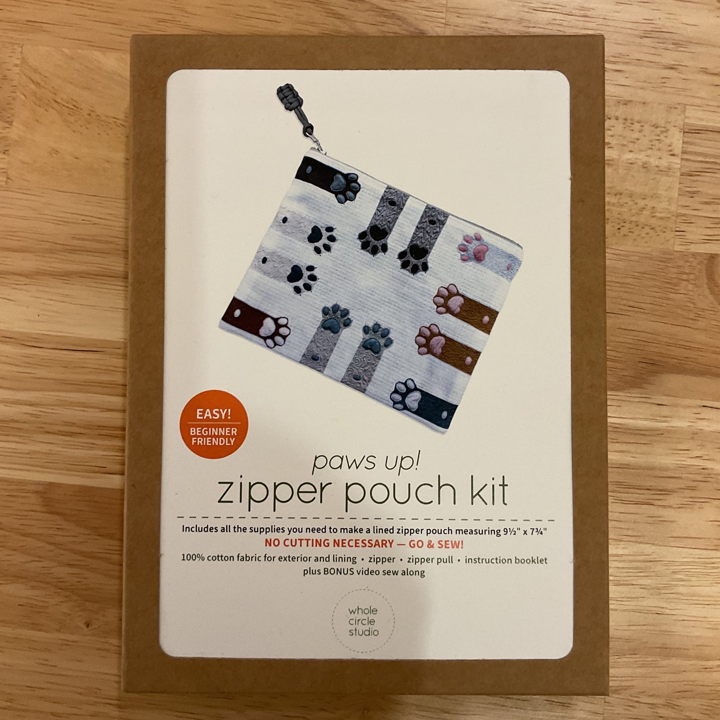 Paws Up Zipper Pouch Kit