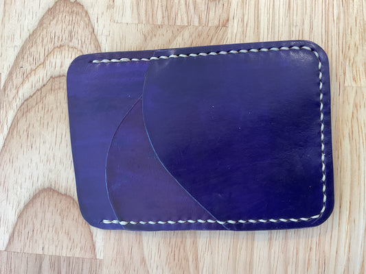 Leather card wallet with design