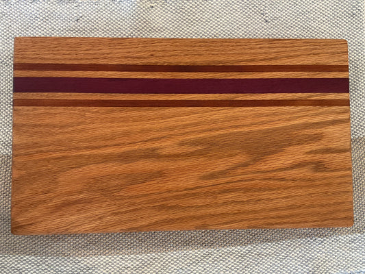 Charcuterie cutting board