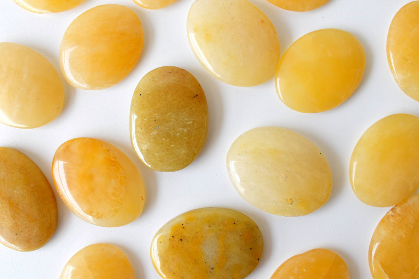 Palm Stone | Yellow Aventurine | Thumb Crystal | Pocket Gems: Thumb Indent (Worry Stone)