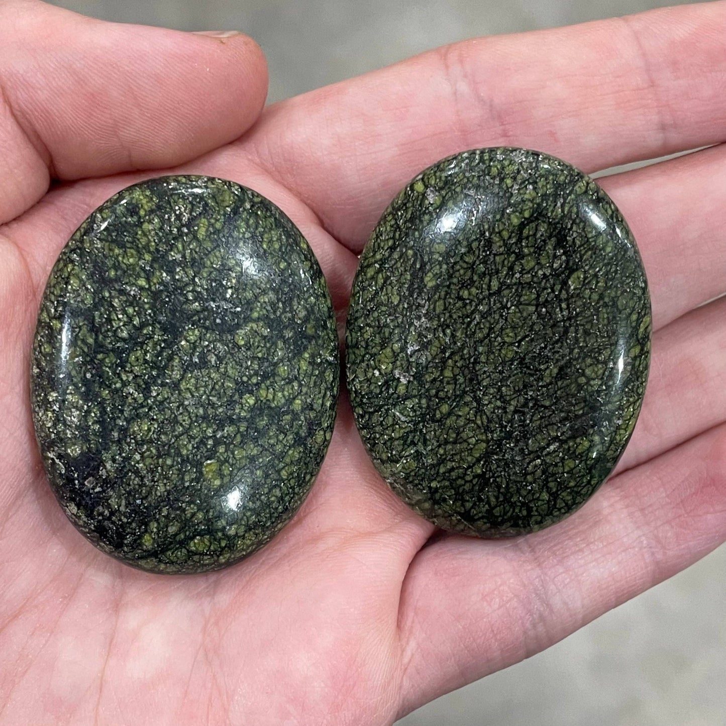 Gemstone Palm Stones 45mm – Bulk Crystal Supplies : Carnelian
