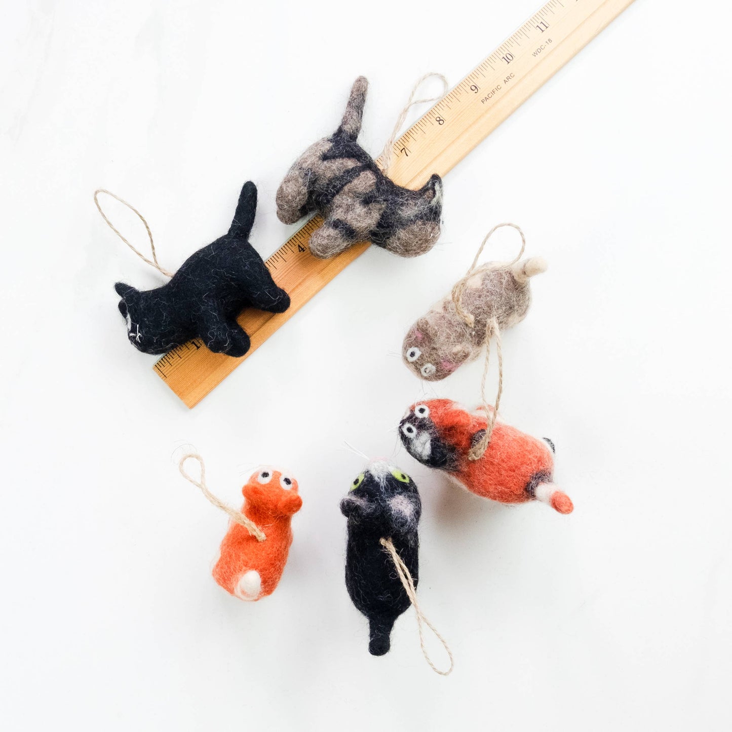 Ornament - Little Felt Cats - 5 Assorted Pieces