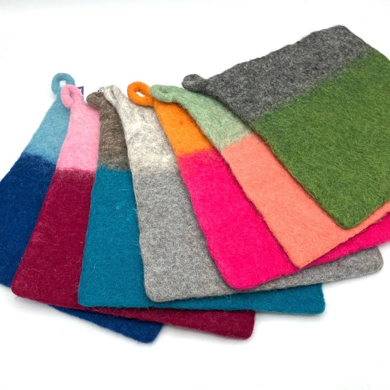 Two-tone Felt Pot Holder: Blue and Gray