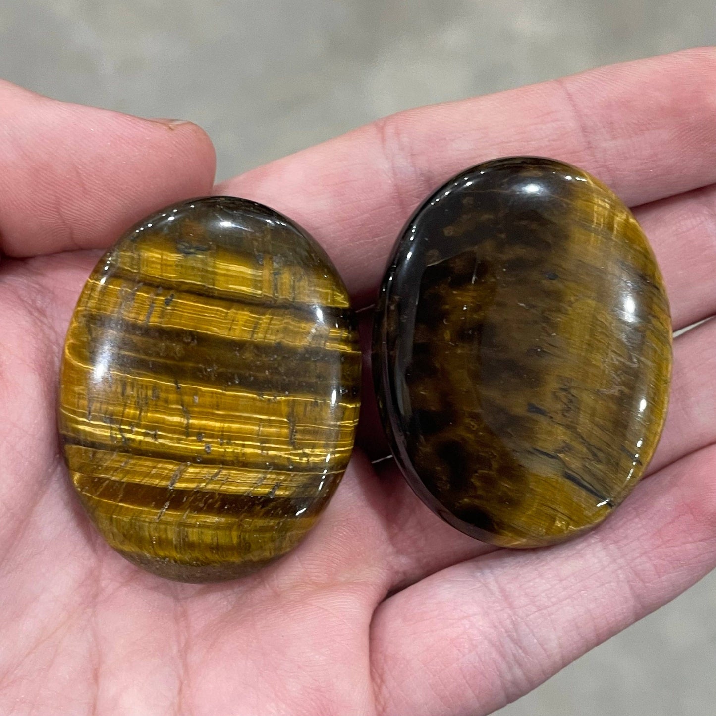 Gemstone Palm Stones 45mm – Bulk Crystal Supplies : Carnelian