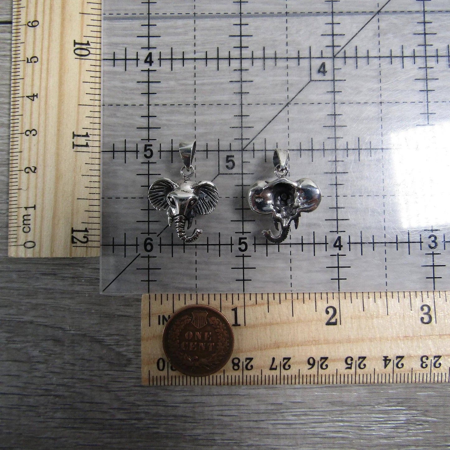 Sterling Silver Charm Pendants: Elephant