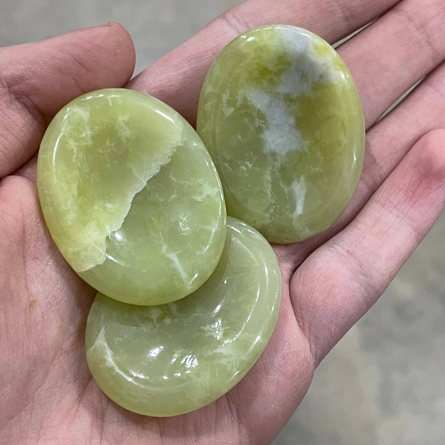 Oval Gemstone Worry Stones – Bulk Pocket Crystals: Spider Web Jasper