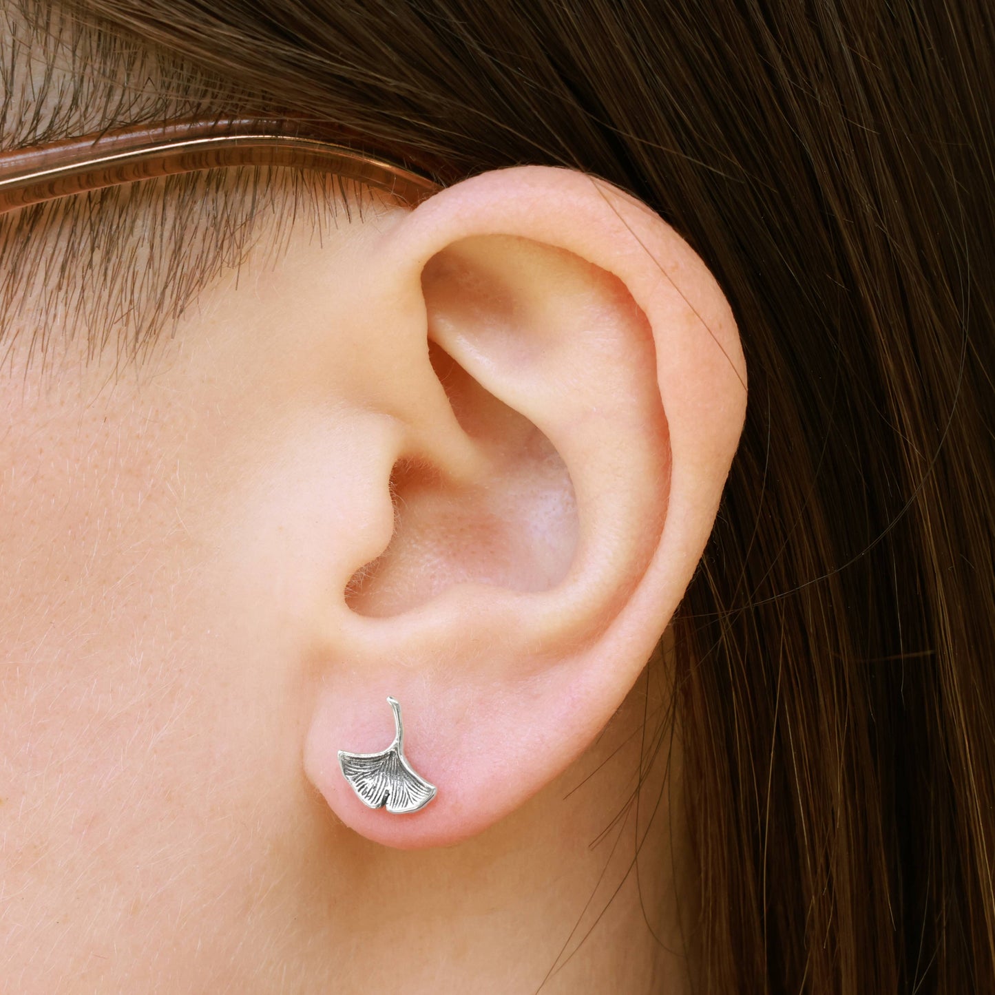 Bronze Ginkgo Post Earrings 9x9mm: Bronze