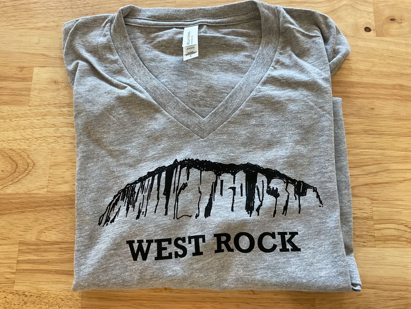West Rock T-shirt V-neck