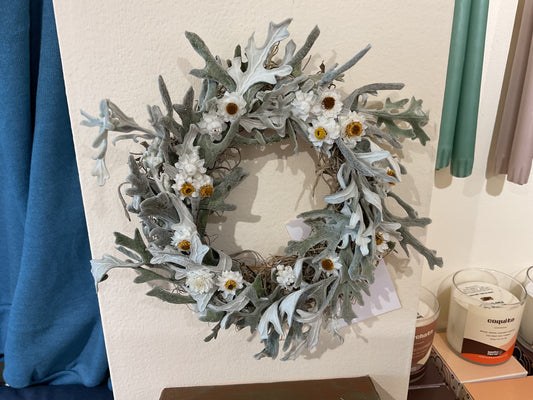 Dusty miller wreath