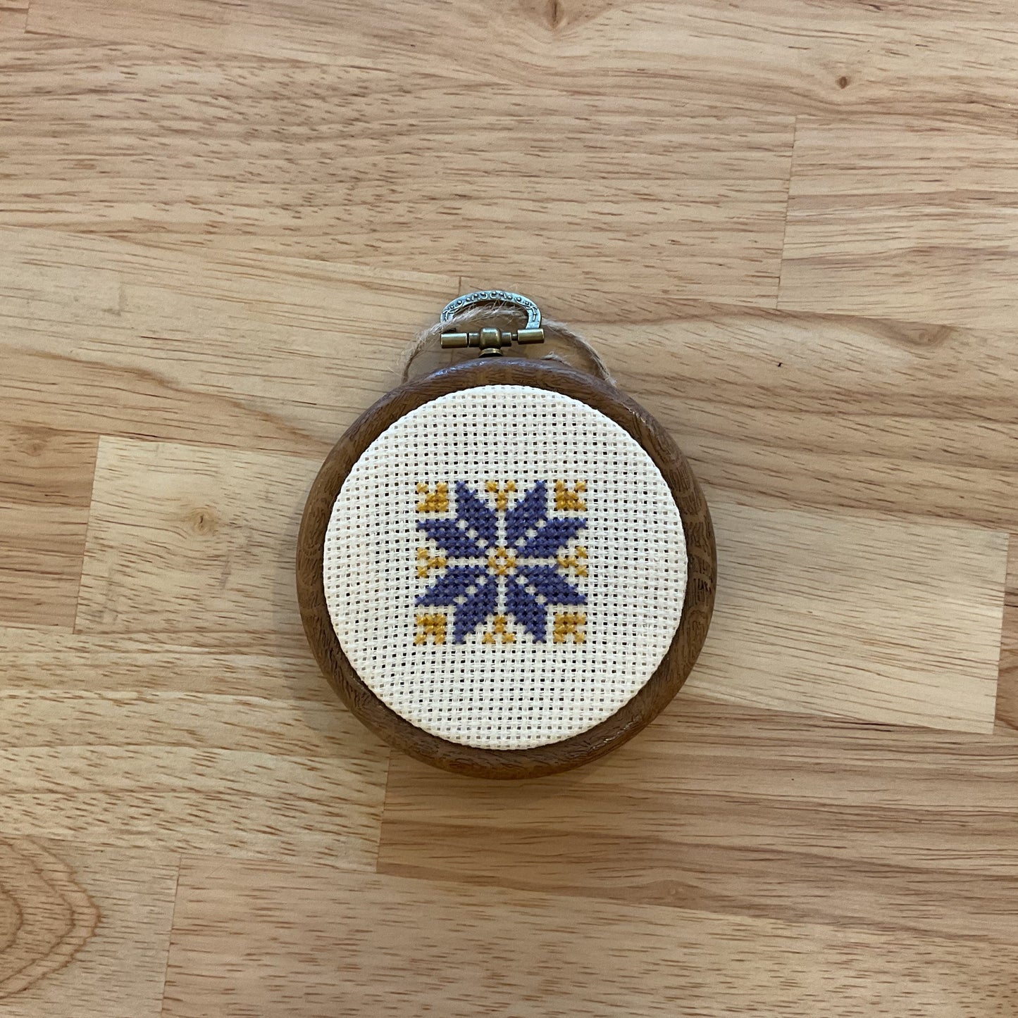 Embroidered wall ornament