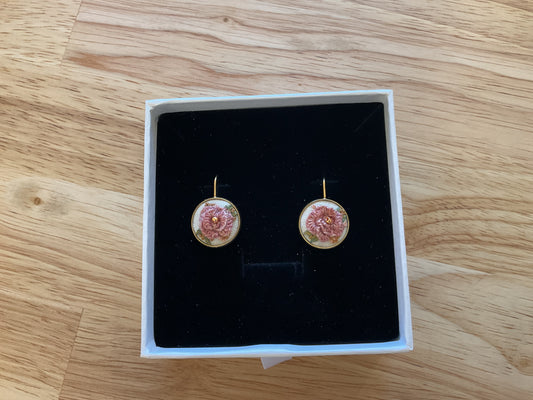 Blom floral studs
