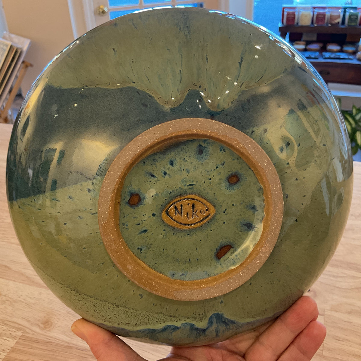 Shallow Bowl by Niko