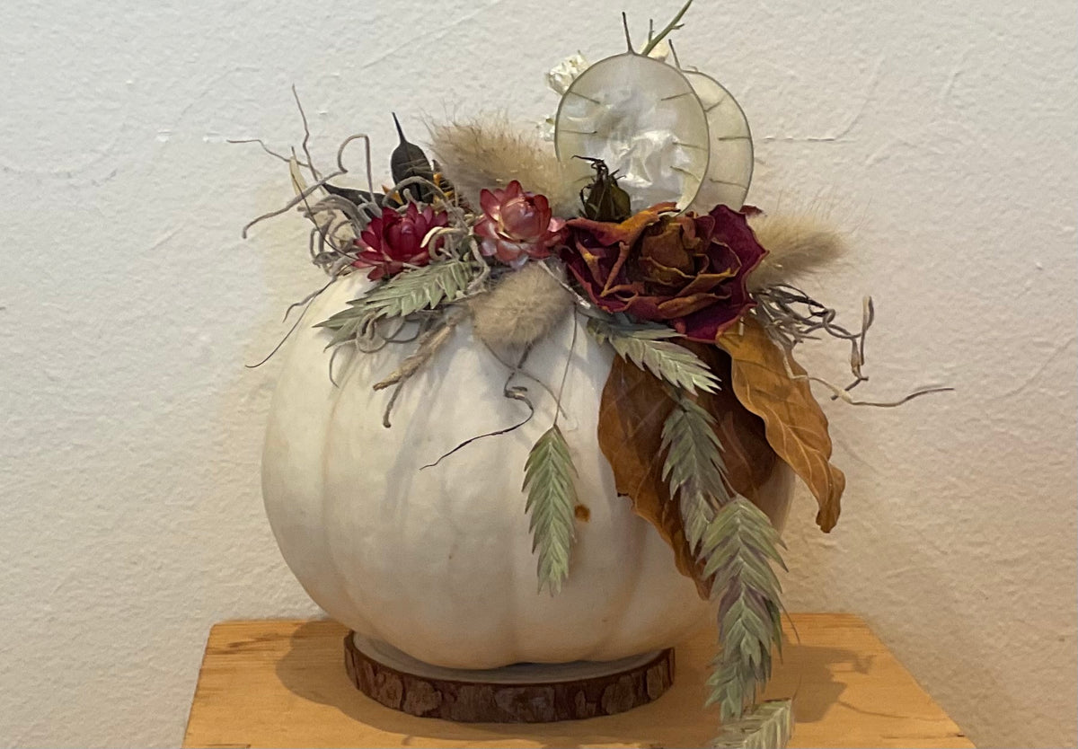 Fall flower pumpkin arrangement -white