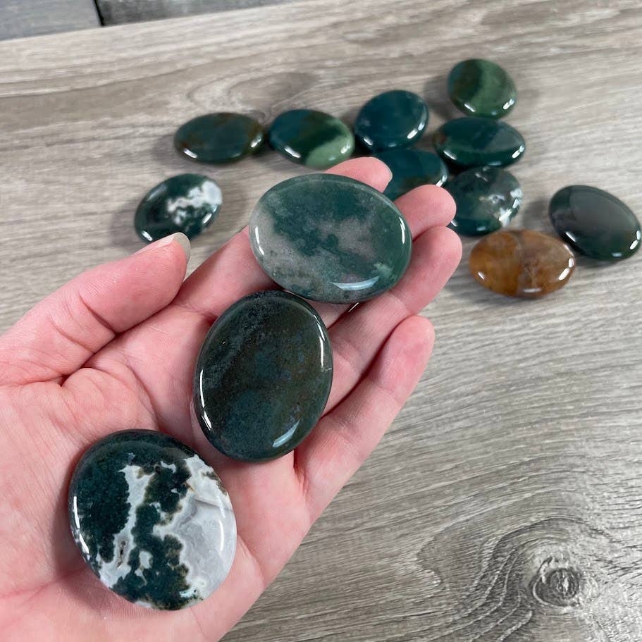 Gemstone Palm Stones 45mm – Bulk Crystal Supplies : Carnelian