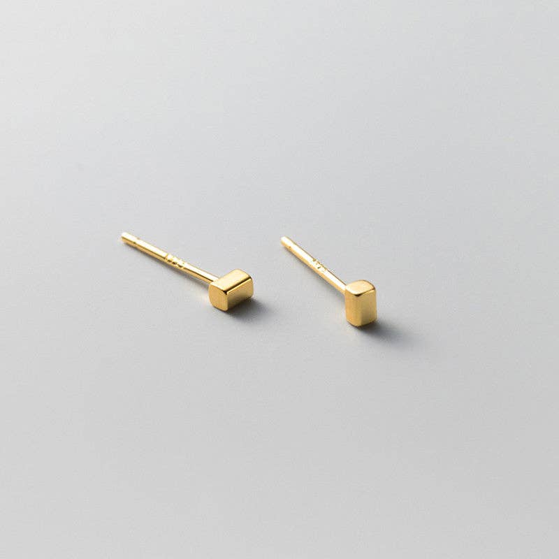 Tiny Cube Square Stud Earrings in 925 Sterling Silver: Silver