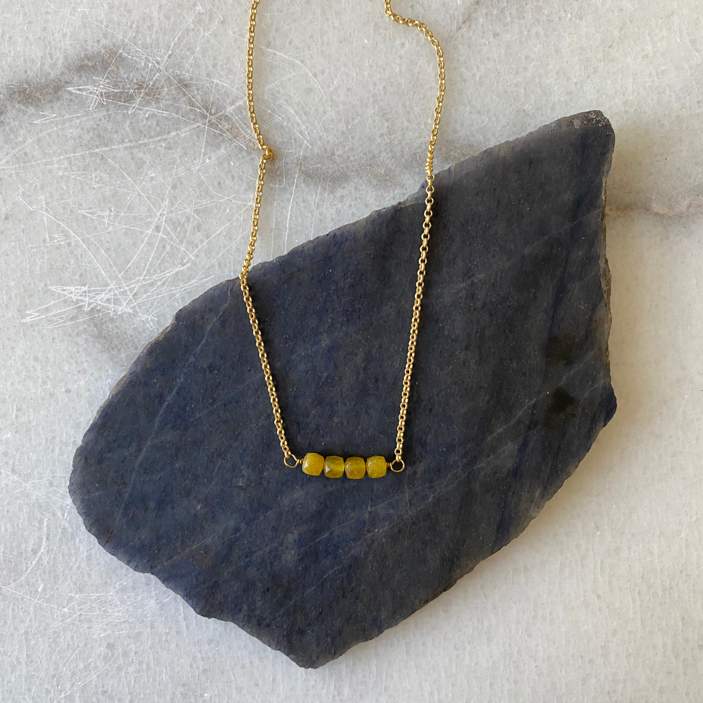 Colorful Stone Cube Matte Gold Chain Necklace: Purple Garnet
