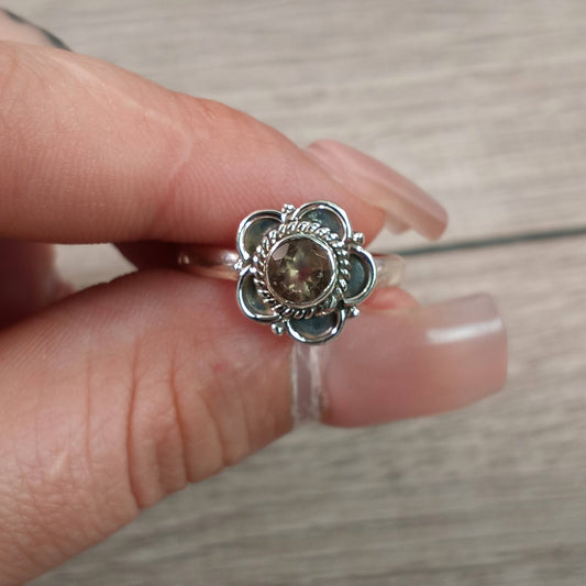 Gemstone Ring Sterling Silver Boho Flower: Smoky Quartz / 7