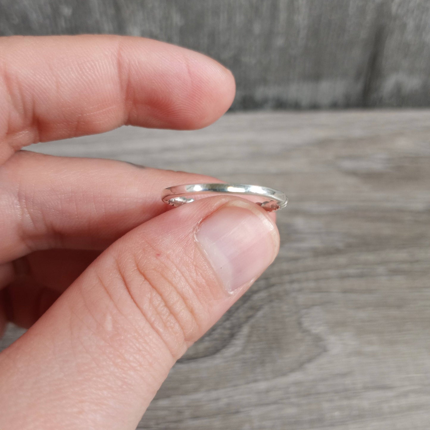 Gemstone Sterling Silver Ring Stacking Simple Oval: Smoky Quartz / Size 5