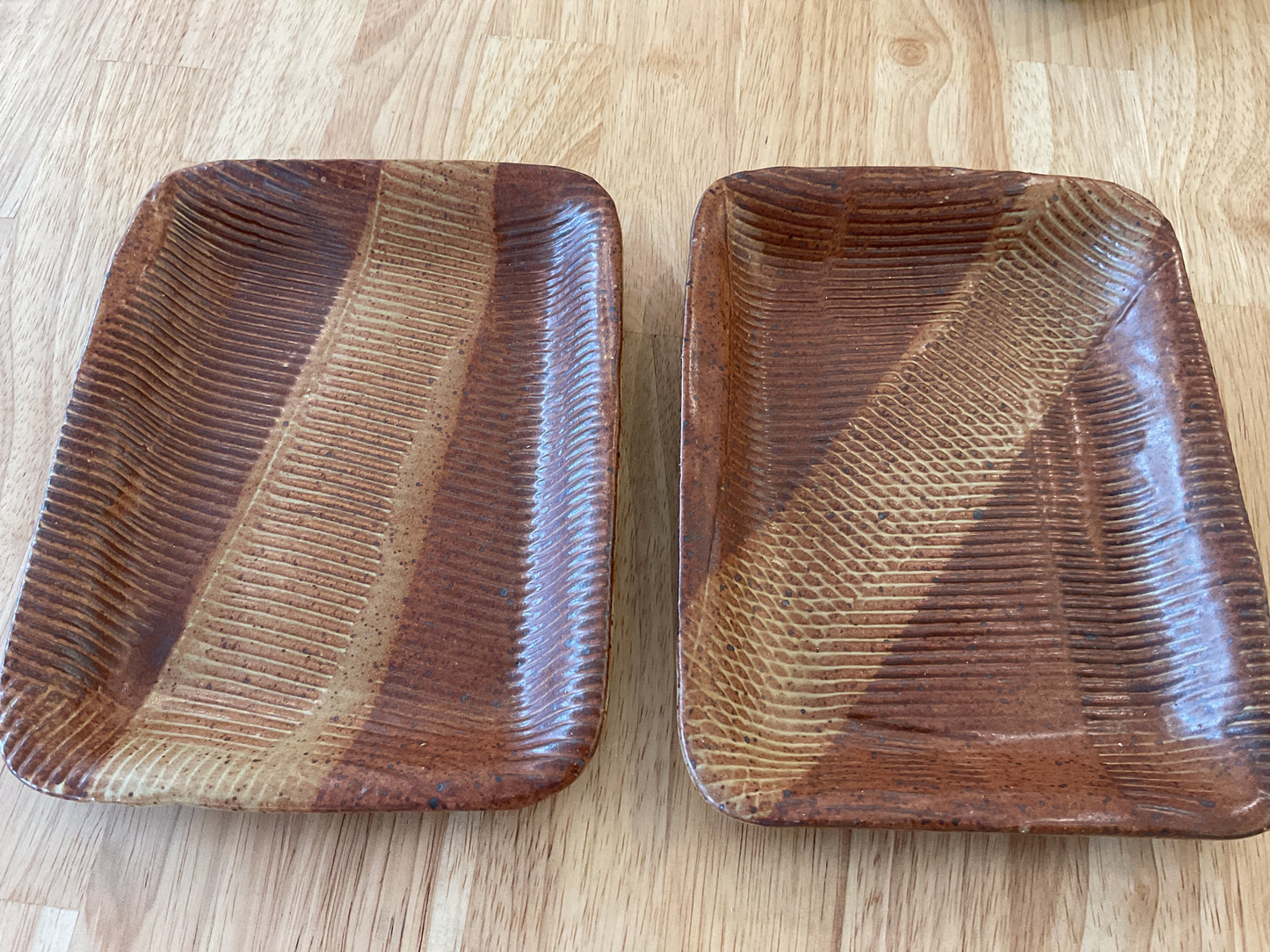 Large rectangular tray